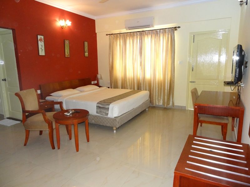 Ivory Inn Bangalore Buitenkant foto