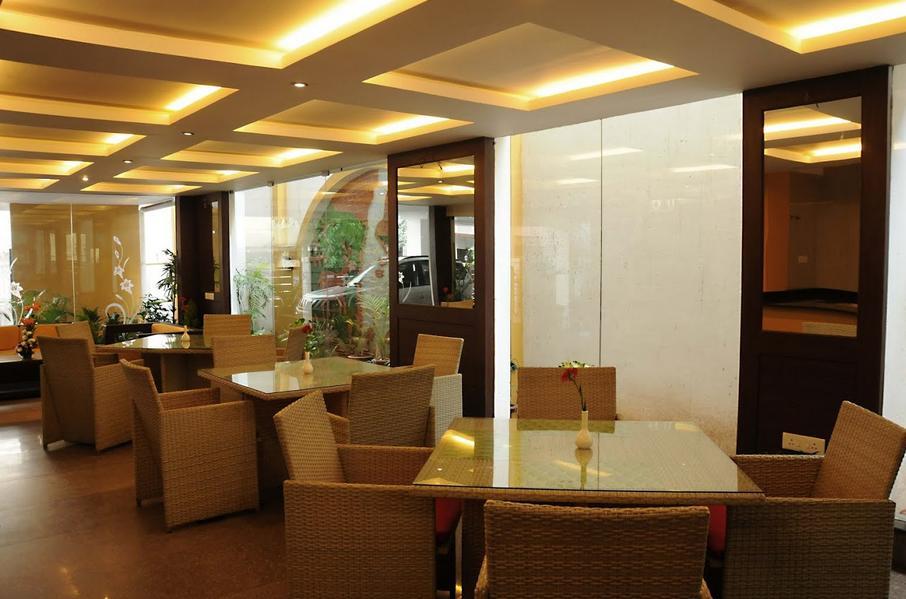 Ivory Inn Bangalore Buitenkant foto