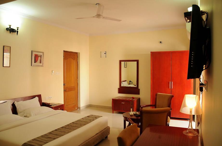Ivory Inn Bangalore Buitenkant foto